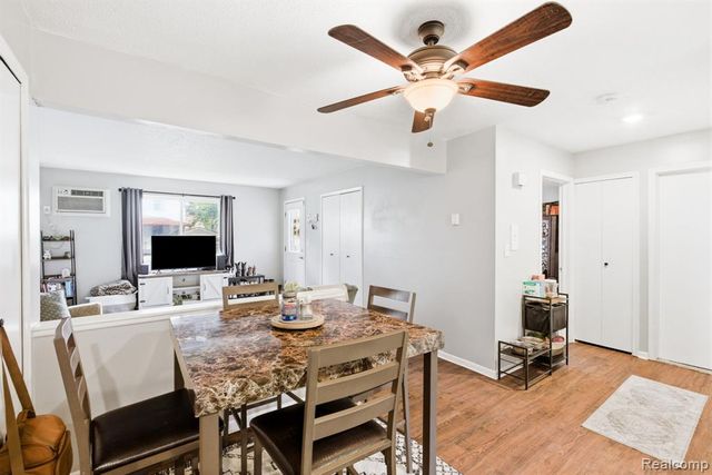 625 S 11th Street, Saint Clair, MI 48079