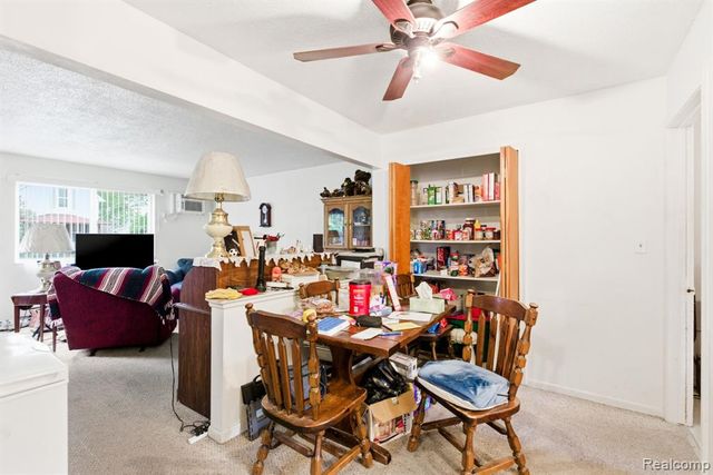 625 S 11th Street, Saint Clair, MI 48079
