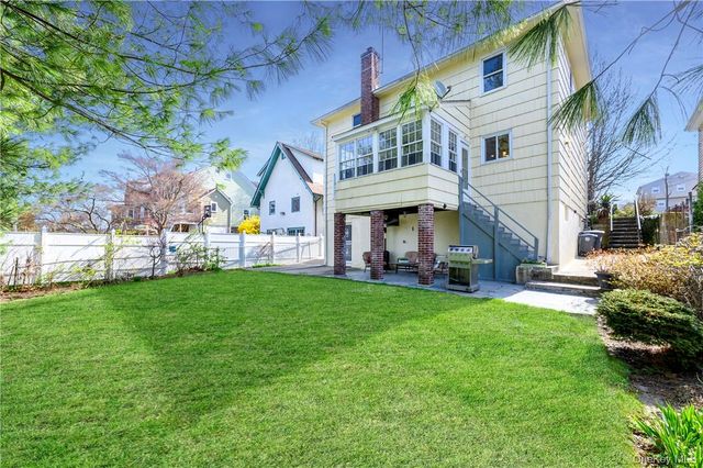 341 Sixth Avenue, Pelham, NY 10803