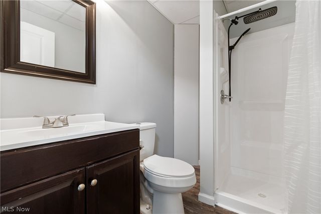 174 Brixton Way, Wadsworth, OH 44281