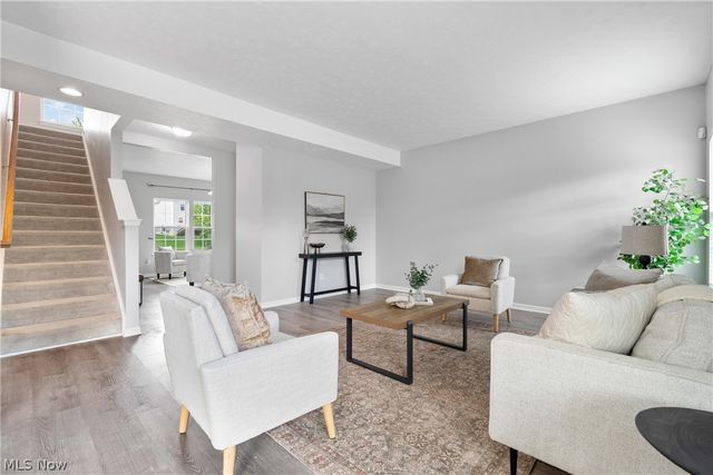 174 Brixton Way, Wadsworth, OH 44281