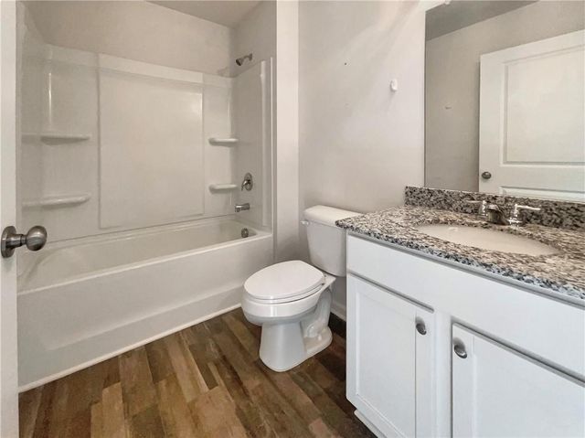 96 Oxford Lane, Kingston, GA 30145