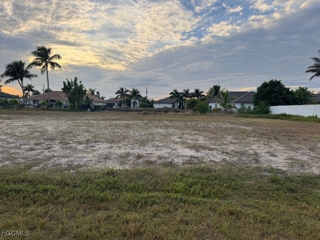 102 NW 38th AVE, Cape Coral, FL 33991