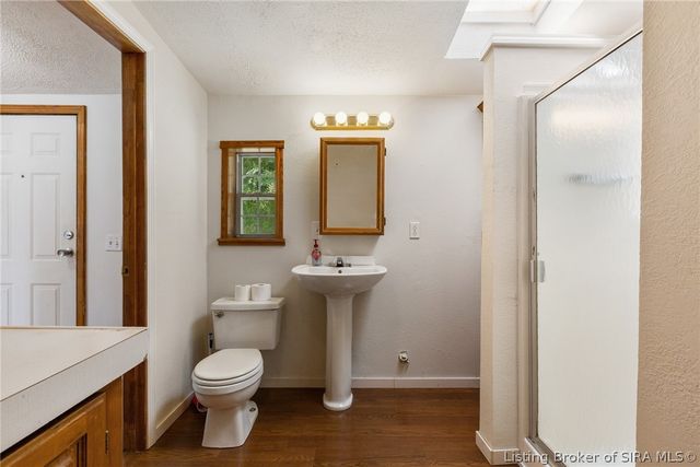 10055 Old Highway 111 SE, Elizabeth, IN 47117
