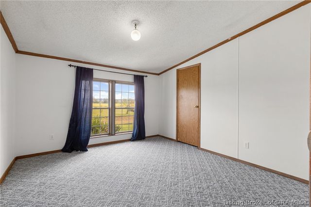 10055 Old Highway 111 SE, Elizabeth, IN 47117