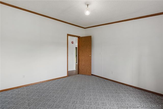 10055 Old Highway 111 SE, Elizabeth, IN 47117