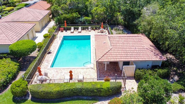 12457 Harbour Ridge Boulevard 27, Palm City, FL 34990