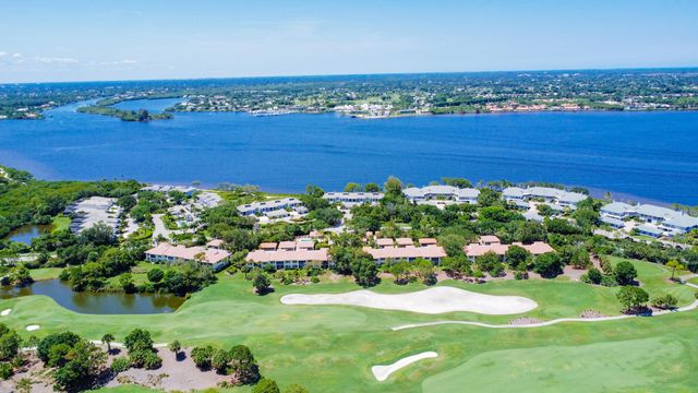 12457 Harbour Ridge Boulevard 27, Palm City, FL 34990