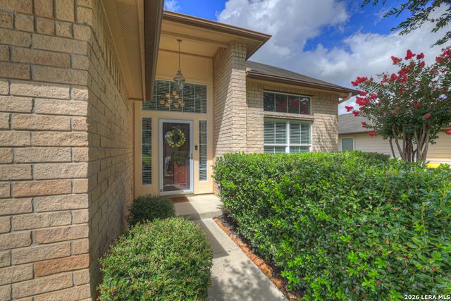 716 Hollow Ridge, Schertz, TX 78108