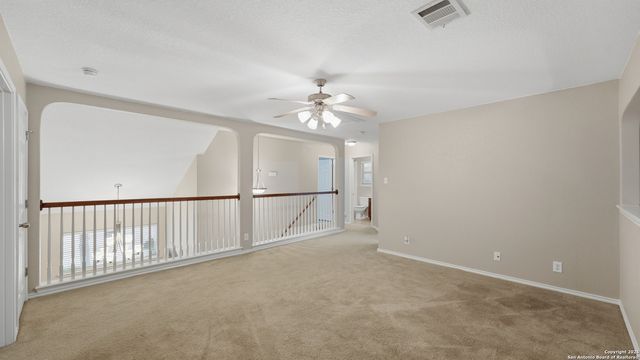716 Hollow Ridge, Schertz, TX 78108