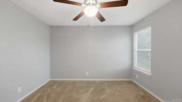 716 Hollow Ridge, Schertz, TX 78108