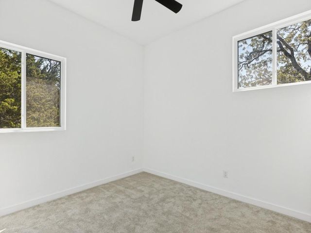 103 Mills Crossing, Bastrop, TX 78602