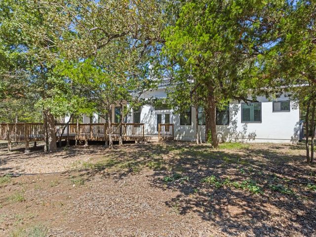 103 Mills Crossing, Bastrop, TX 78602