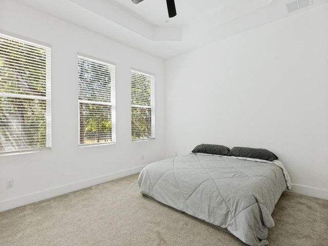 103 Mills Crossing, Bastrop, TX 78602