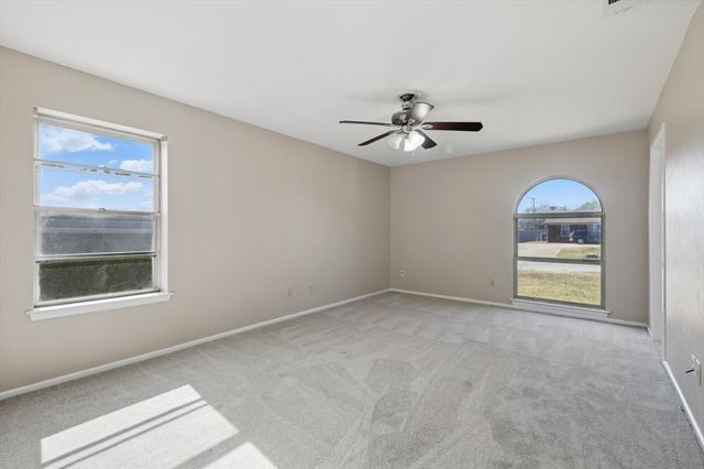 2925 Portales Drive, Fort Worth, TX 76116