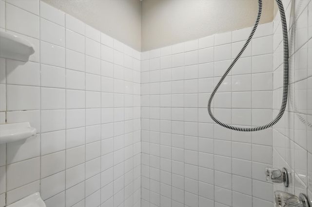 2925 Portales Drive, Fort Worth, TX 76116