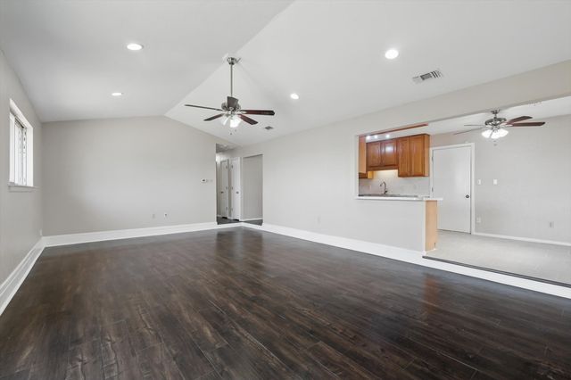 2925 Portales Drive, Fort Worth, TX 76116