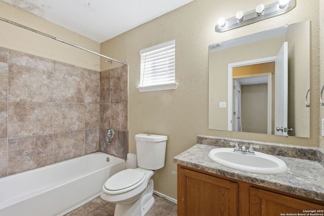 7939 Meadow Way, San Antonio, TX 78227