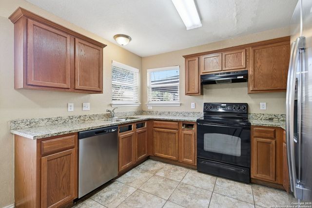 7939 Meadow Way, San Antonio, TX 78227