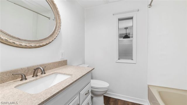 851 Manatee RD, Naples, FL 34114