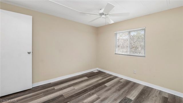 851 Manatee RD, Naples, FL 34114