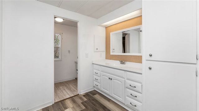 851 Manatee RD, Naples, FL 34114