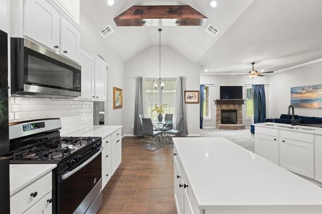 2703 Landmark Drive, Seminole, OK 74868