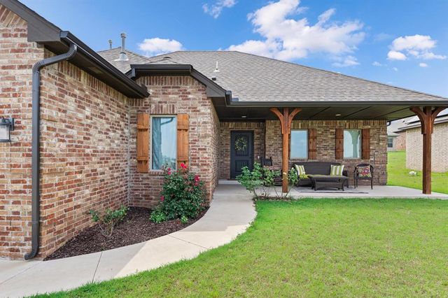 2703 Landmark Drive, Seminole, OK 74868