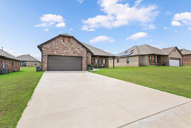 2703 Landmark Drive, Seminole, OK 74868