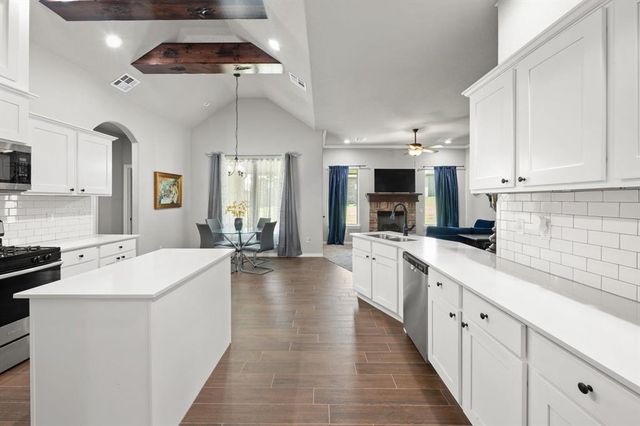 2703 Landmark Drive, Seminole, OK 74868