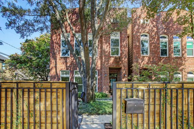 513 E 11th Street, Houston, TX 77008