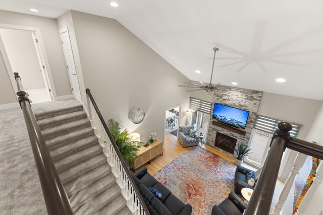 8324 Chambery Boulevard, Johnston, IA 50131