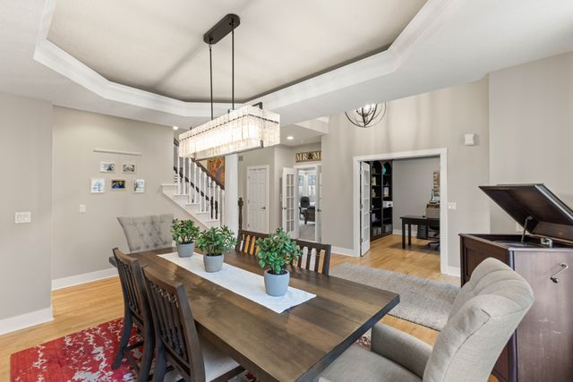 8324 Chambery Boulevard, Johnston, IA 50131