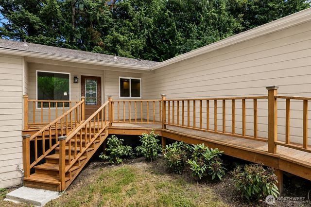 3020 169th Avenue NE, Bellevue, WA 98008