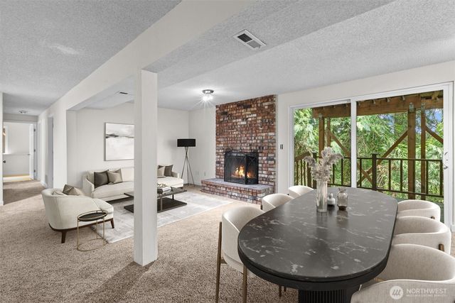3020 169th Avenue NE, Bellevue, WA 98008