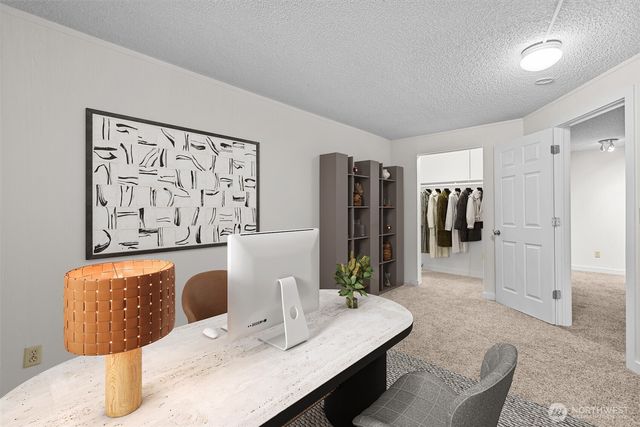 3020 169th Avenue NE, Bellevue, WA 98008