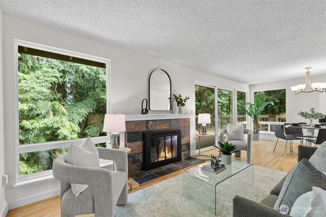 3020 169th Avenue NE, Bellevue, WA 98008