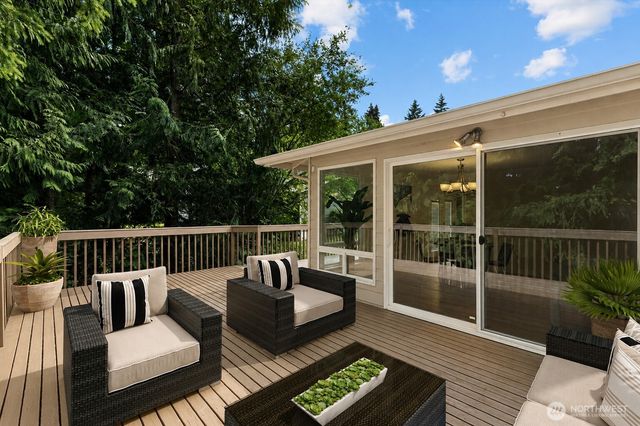 3020 169th Avenue NE, Bellevue, WA 98008