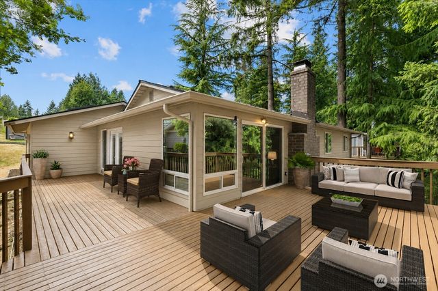 3020 169th Avenue NE, Bellevue, WA 98008