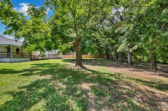 3436 Highway 48, Cunningham, TN 37052