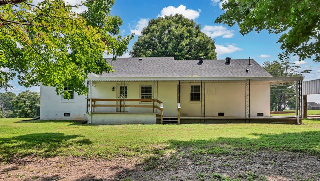 3436 Highway 48, Cunningham, TN 37052