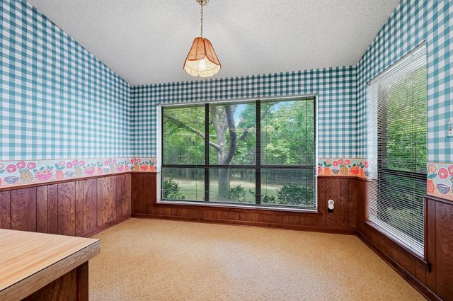 146 River Hills Drive, Denison, TX 75020