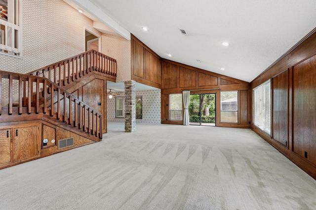 146 River Hills Drive, Denison, TX 75020