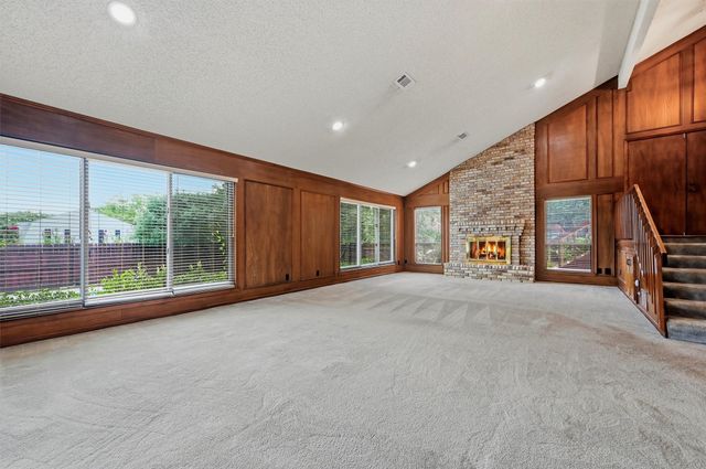 146 River Hills Drive, Denison, TX 75020