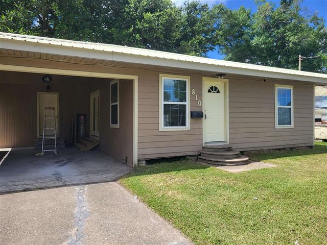 810 Gulf Street, Lake Charles, LA 70601