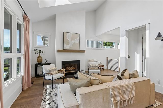 10858 Serenbe Lane, Chattahoochee Hills, GA 30268