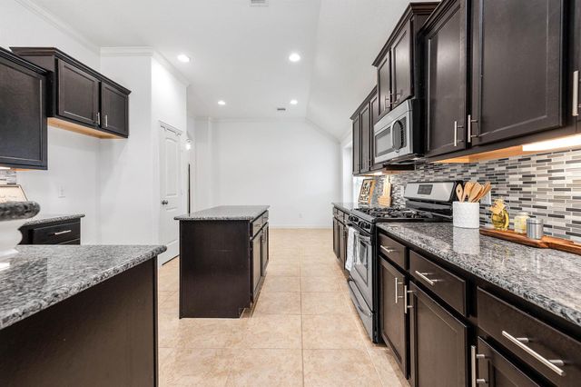 20715 Arrow Falls Lane, Richmond, TX 77407