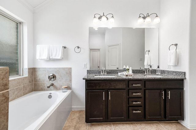 20715 Arrow Falls Lane, Richmond, TX 77407