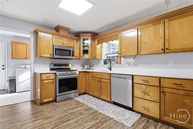 326 Lake Shore Drive, Midway, GA 31320