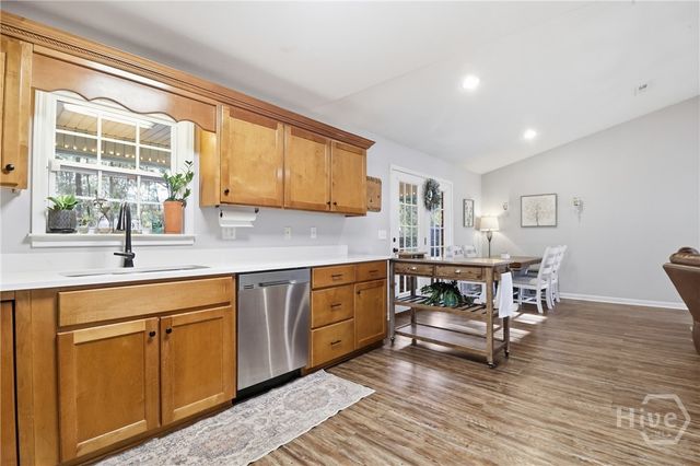 326 Lake Shore Drive, Midway, GA 31320